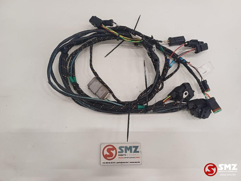 Caterpillar Wire harness chassis Caterpillar - Kablovi/ Žičana oprema za Kamion: slika 1 Caterpillar Wire harness chassis Caterpillar - Kablovi/ Žičana oprema za Kamion: slika 1