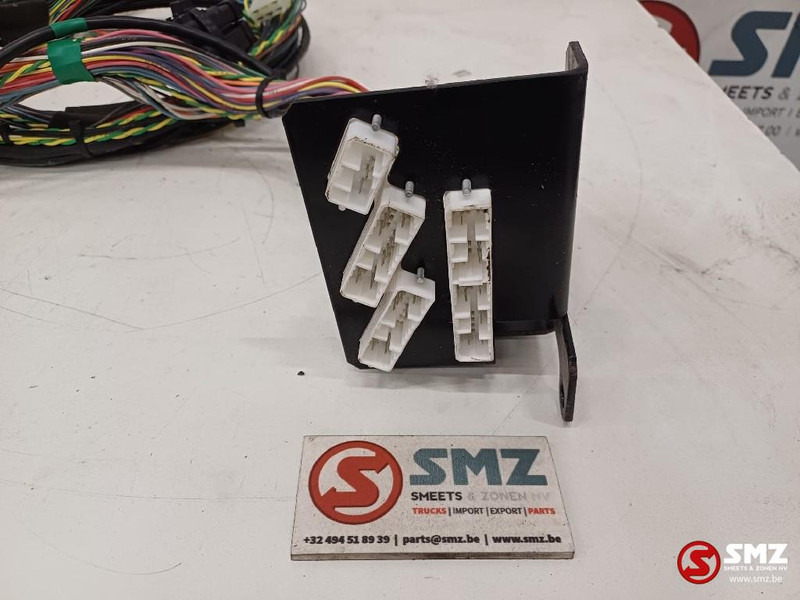 Caterpillar Wiring harness cab Caterpillar - Kablovi/ Žičana oprema za Kamion: slika 5 Caterpillar Wiring harness cab Caterpillar - Kablovi/ Žičana oprema za Kamion: slika 5