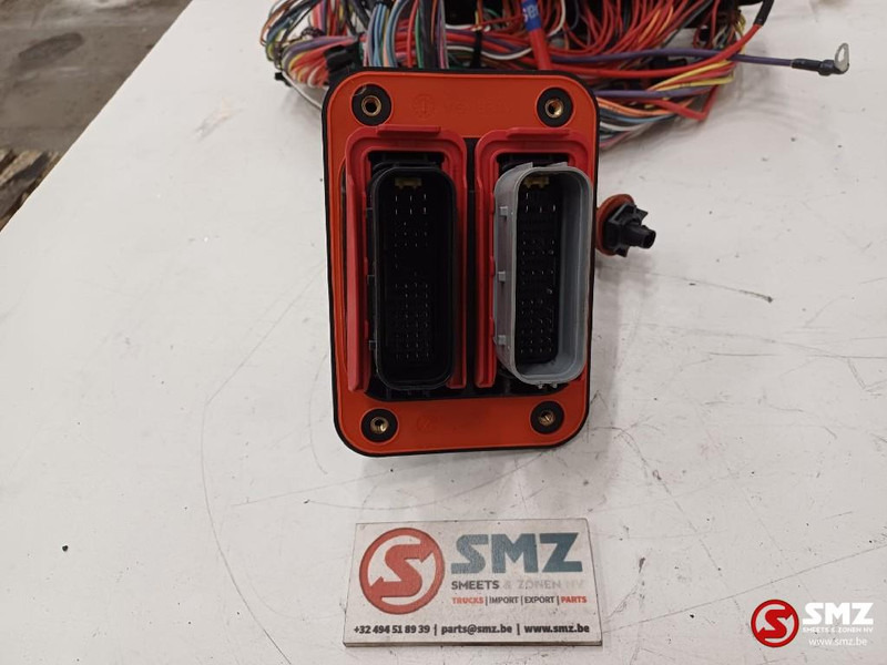 Caterpillar Wiring harness cab Caterpillar - Kablovi/ Žičana oprema za Kamion: slika 3 Caterpillar Wiring harness cab Caterpillar - Kablovi/ Žičana oprema za Kamion: slika 3