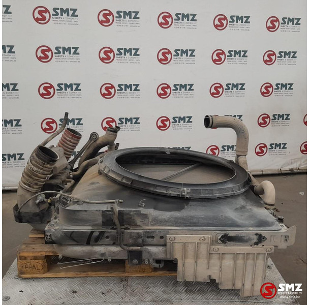 DAF Occ radiator + intercooler + expansievat DAF - Radijator za Kamion: slika 2 DAF Occ radiator + intercooler + expansievat DAF - Radijator za Kamion: slika 2
