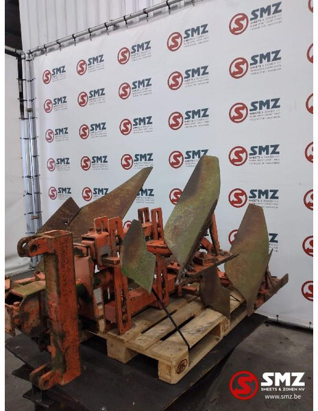 Diversen Occ landbouwploeg - Građevinska mašina: slika 4 Diversen Occ landbouwploeg - Građevinska mašina: slika 4