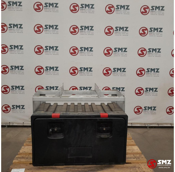 Iveco Occ gereedschapskoffer 175L Iveco - Ram/ Šasija za Kamion: slika 1 Iveco Occ gereedschapskoffer 175L Iveco - Ram/ Šasija za Kamion: slika 1