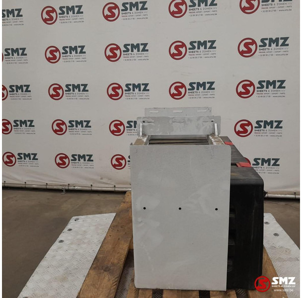 Iveco Occ gereedschapskoffer 175L Iveco - Ram/ Šasija za Kamion: slika 4 Iveco Occ gereedschapskoffer 175L Iveco - Ram/ Šasija za Kamion: slika 4