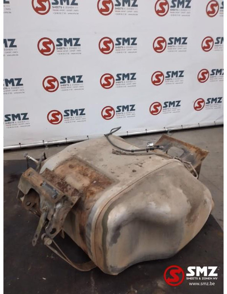 Iveco Occ katalysator Euro 5 Iveco - Katalizator za Kamion: slika 2 Iveco Occ katalysator Euro 5 Iveco - Katalizator za Kamion: slika 2