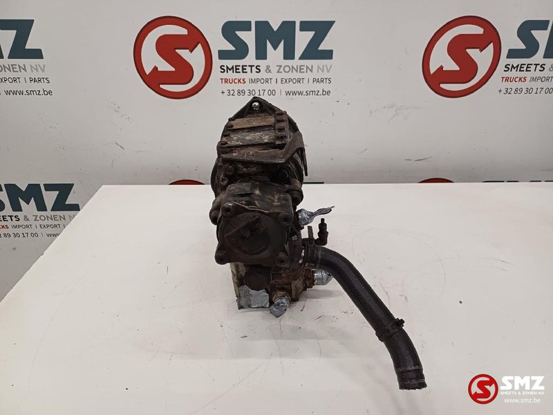 Iveco Occ luchtcompressor + stuurpomp F3GFE611 Iveco - Motor i delovi za Kamion: slika 4 Iveco Occ luchtcompressor + stuurpomp F3GFE611 Iveco - Motor i delovi za Kamion: slika 4