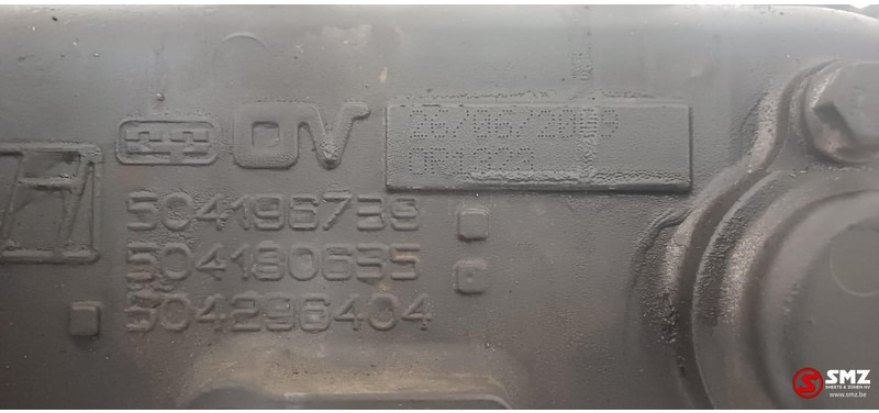 Iveco Occ oliekoeler F3AE3681 Cursor10 Iveco - Motor i delovi za Kamion: slika 5 Iveco Occ oliekoeler F3AE3681 Cursor10 Iveco - Motor i delovi za Kamion: slika 5