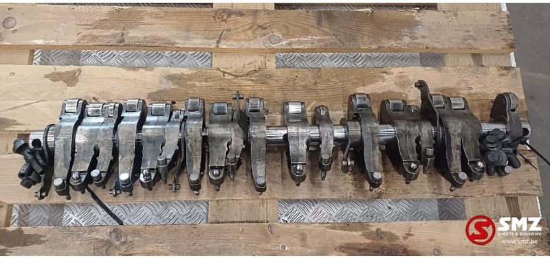 Iveco Occ tuimelaaras + tuimelaars F3AE3681 Cursor 10 Iv - Motor i delovi za Kamion: slika 1 Iveco Occ tuimelaaras + tuimelaars F3AE3681 Cursor 10 Iv - Motor i delovi za Kamion: slika 1
