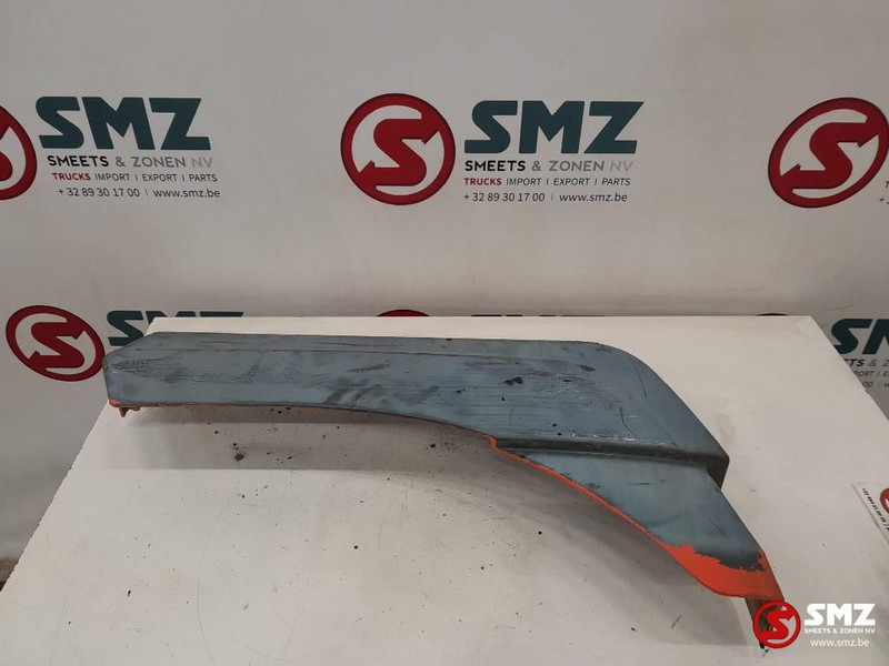 MAN Occ cabinespatbord rechts MAN - Karoserija i eksterijer za Kamion: slika 2 MAN Occ cabinespatbord rechts MAN - Karoserija i eksterijer za Kamion: slika 2