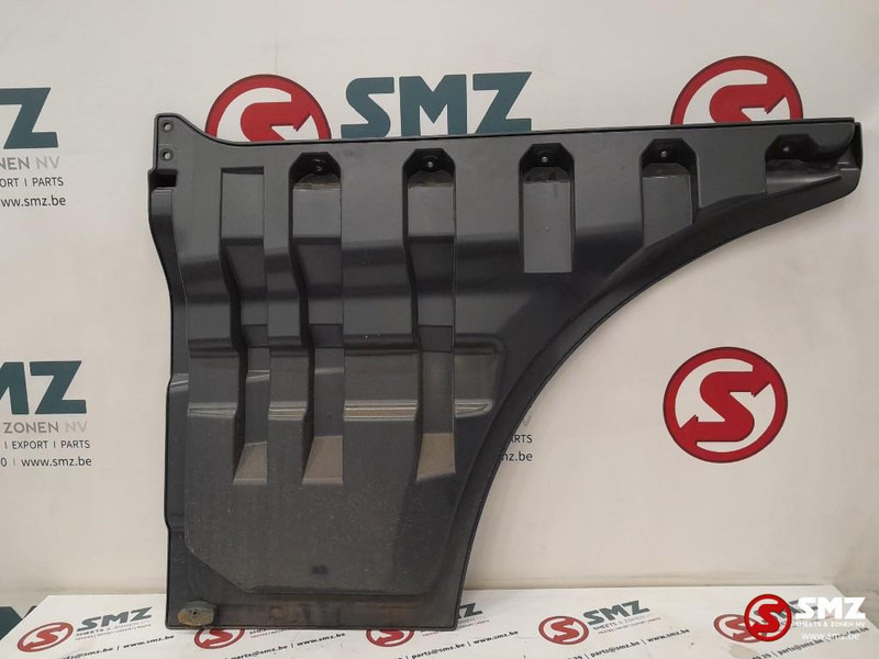 MAN Occ deurverlenging rechts MAN - Vrata i delovi za Kamion: slika 2 MAN Occ deurverlenging rechts MAN - Vrata i delovi za Kamion: slika 2