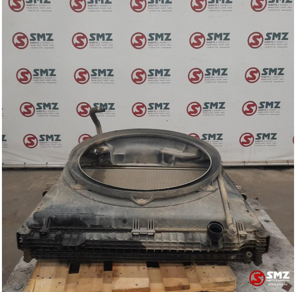 MAN Occ radiator + intercooler + expansievat MAN - Radijator za Kamion: slika 2 MAN Occ radiator + intercooler + expansievat MAN - Radijator za Kamion: slika 2