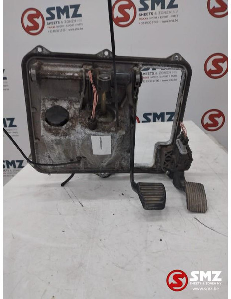 MAN Occ voetremventiel + gaspedaal MAN TGS 81521306298 - Kabina i enterijer za Kamion: slika 3 MAN Occ voetremventiel + gaspedaal MAN TGS 81521306298 - Kabina i enterijer za Kamion: slika 3