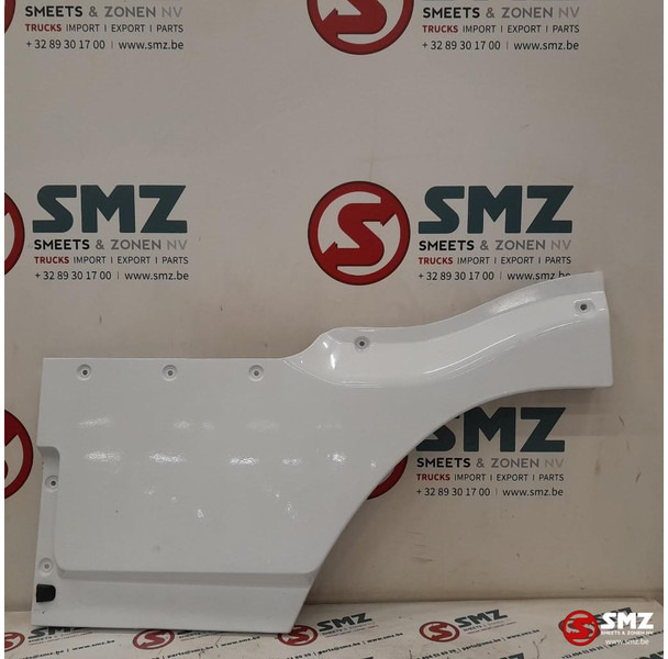 Mercedes-Benz Occ deurverlenging rechts Mercedes - Vrata i delovi za Kamion: slika 1 Mercedes-Benz Occ deurverlenging rechts Mercedes - Vrata i delovi za Kamion: slika 1