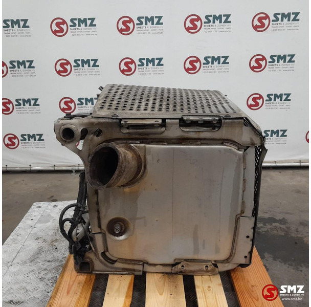 Mercedes-Benz Occ katalysator Euro 5 Mercedes - Katalizator za Kamion: slika 3 Mercedes-Benz Occ katalysator Euro 5 Mercedes - Katalizator za Kamion: slika 3