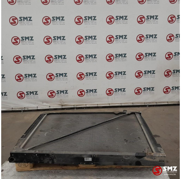 Mercedes-Benz Occ radiator Mercedes - Radijator za Kamion: slika 2 Mercedes-Benz Occ radiator Mercedes - Radijator za Kamion: slika 2
