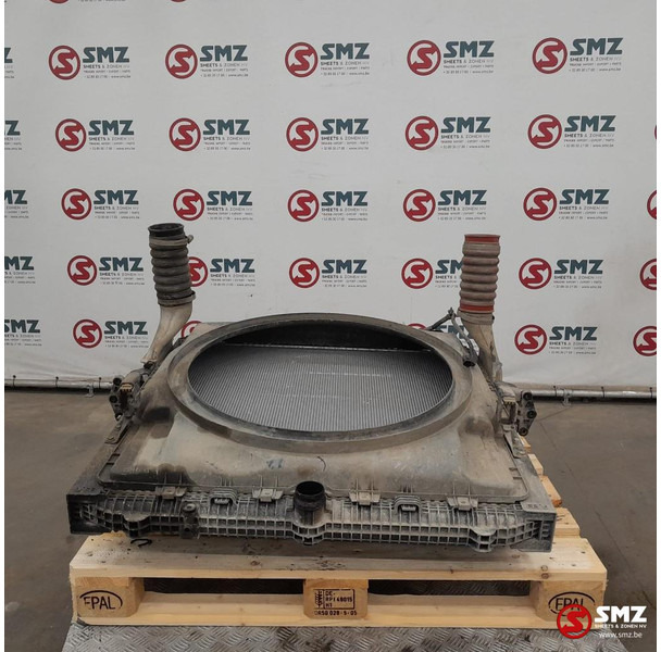 Mercedes-Benz Occ radiator + intercooler Mercedes - Radijator za Kamion: slika 1 Mercedes-Benz Occ radiator + intercooler Mercedes - Radijator za Kamion: slika 1