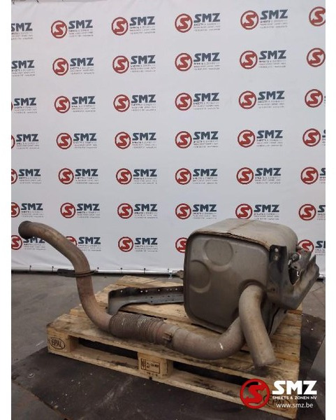 Mercedes-Benz Occ roetfilter Mercedes Atego A0004906214 - Katalizator za Kamion: slika 3 Mercedes-Benz Occ roetfilter Mercedes Atego A0004906214 - Katalizator za Kamion: slika 3