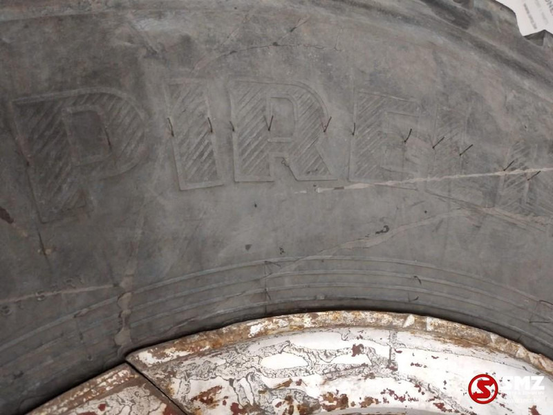 Pirelli Occ Band 12.00R20 Pirelli FG85 Trilex velg - Guma za Kamion: slika 2 Pirelli Occ Band 12.00R20 Pirelli FG85 Trilex velg - Guma za Kamion: slika 2