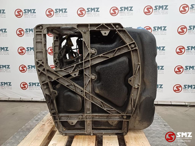 Renault Occ AdBluetank + AdBluepomp Renault - Sistem goriva za Kamion: slika 4 Renault Occ AdBluetank + AdBluepomp Renault - Sistem goriva za Kamion: slika 4