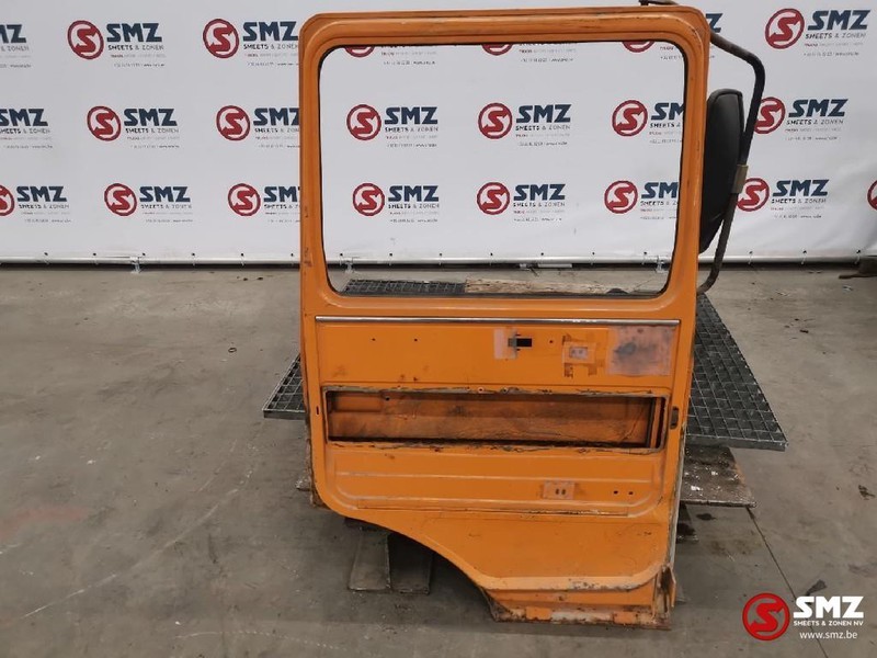 Renault Occ Deur links Renault G - Vrata i delovi za Kamion: slika 2 Renault Occ Deur links Renault G - Vrata i delovi za Kamion: slika 2