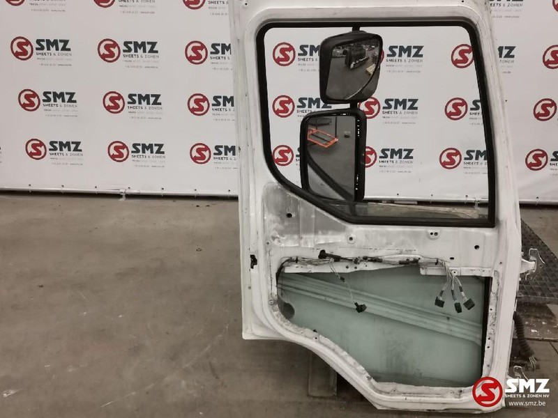 Renault Occ Deur links Renault Premium - Vrata i delovi za Kamion: slika 2 Renault Occ Deur links Renault Premium - Vrata i delovi za Kamion: slika 2