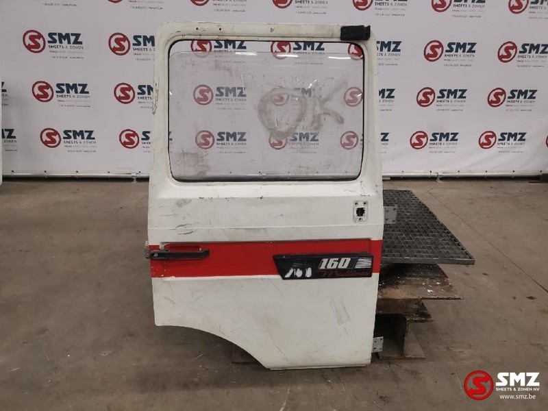 Renault Occ Deur rechts Renault Midliner - Vrata i delovi za Kamion: slika 1 Renault Occ Deur rechts Renault Midliner - Vrata i delovi za Kamion: slika 1