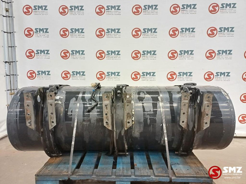 Renault Occ brandstoftank 540L Renault - Rezervoar za gorivo za Kamion: slika 2 Renault Occ brandstoftank 540L Renault - Rezervoar za gorivo za Kamion: slika 2