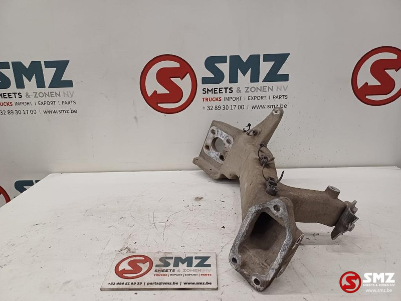 Renault Occ bumpersteun rechts Renault - Branik za Kamion: slika 4 Renault Occ bumpersteun rechts Renault - Branik za Kamion: slika 4