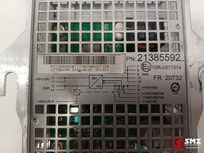 Renault Occ omvormer 28V-14V Renault - Električni sistem za Kamion: slika 3 Renault Occ omvormer 28V-14V Renault - Električni sistem za Kamion: slika 3