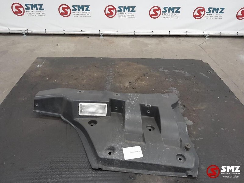 Renault Occ portierverlengstuk Renault T 7482516626 - Vrata i delovi za Kamion: slika 2 Renault Occ portierverlengstuk Renault T 7482516626 - Vrata i delovi za Kamion: slika 2