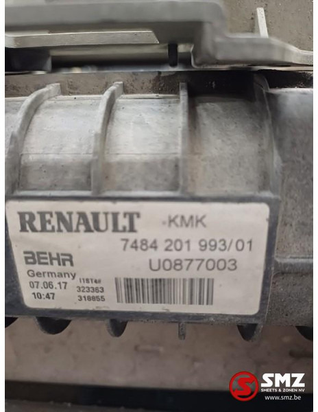 Renault Occ radiator + intercooler Renault - Radijator za Kamion: slika 3 Renault Occ radiator + intercooler Renault - Radijator za Kamion: slika 3