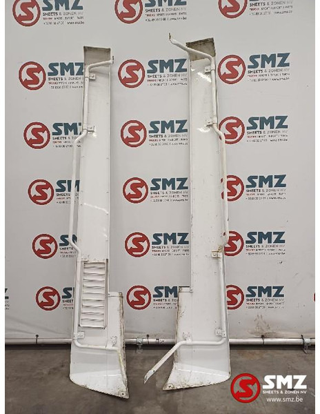 Renault Occ set cabinespoilers L/R Renault - Aerodinamika/ Spojler za Kamion: slika 2 Renault Occ set cabinespoilers L/R Renault - Aerodinamika/ Spojler za Kamion: slika 2