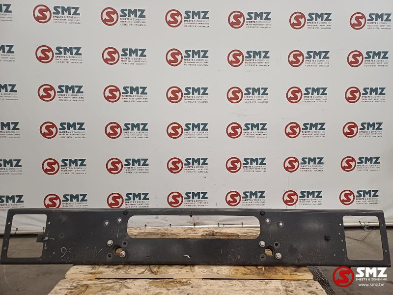 Renault Occ voorbumper Renault - Branik za Kamion: slika 1 Renault Occ voorbumper Renault - Branik za Kamion: slika 1