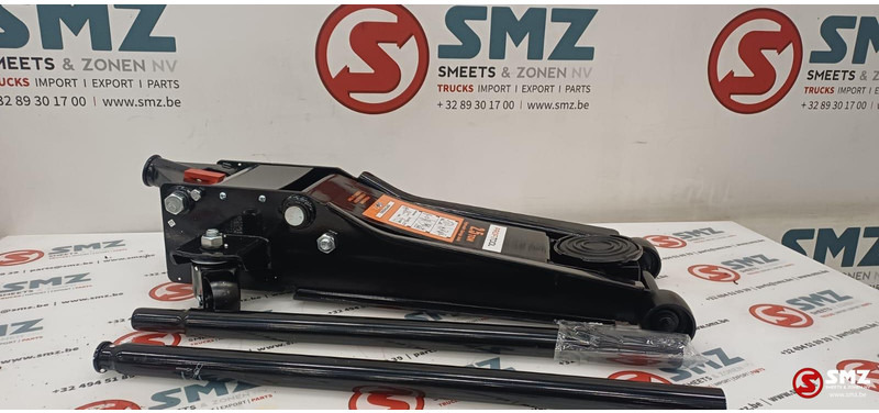 Diversen Rol krik 2500kg min maat 75mm max 525 mm - Rezervni deo za Kamion: slika 1 Diversen Rol krik 2500kg min maat 75mm max 525 mm - Rezervni deo za Kamion: slika 1