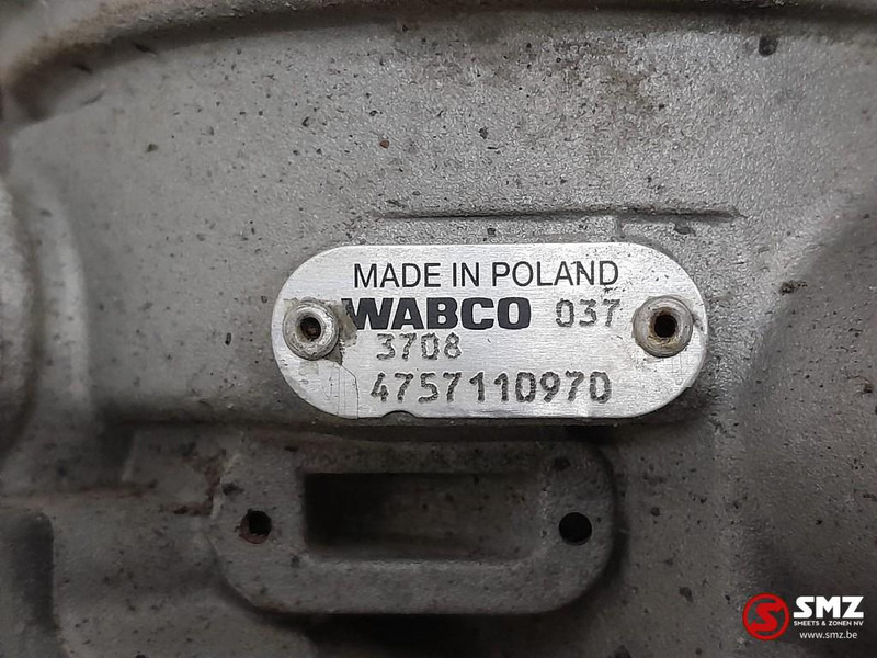 MAN Occ hoogteregelingventiel MAN - Rezervni deo za Kamion: slika 5 MAN Occ hoogteregelingventiel MAN - Rezervni deo za Kamion: slika 5