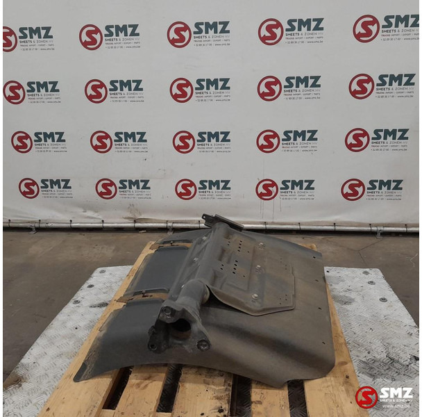 Scania Occ spatbord achteraan rechts vooraan links Scania - Karoserija i eksterijer za Kamion: slika 4 Scania Occ spatbord achteraan rechts vooraan links Scania - Karoserija i eksterijer za Kamion: slika 4