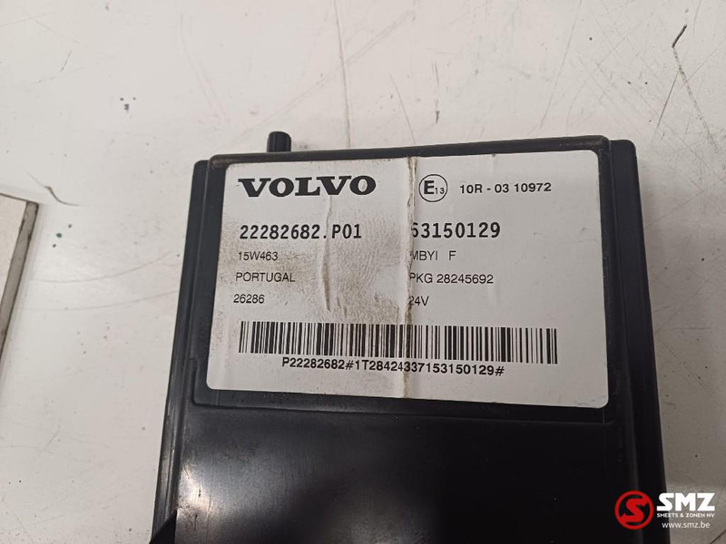 Volvo Occ ECU HMIIOM besturingseenheid Volvo - Upravljačka jedinica za Kamion: slika 3 Volvo Occ ECU HMIIOM besturingseenheid Volvo - Upravljačka jedinica za Kamion: slika 3