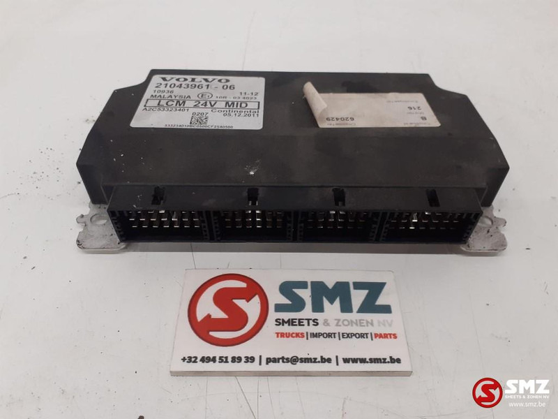 Volvo Occ ECU LCM lichtregeleenheid Volvo - Upravljačka jedinica za Kamion: slika 1 Volvo Occ ECU LCM lichtregeleenheid Volvo - Upravljačka jedinica za Kamion: slika 1