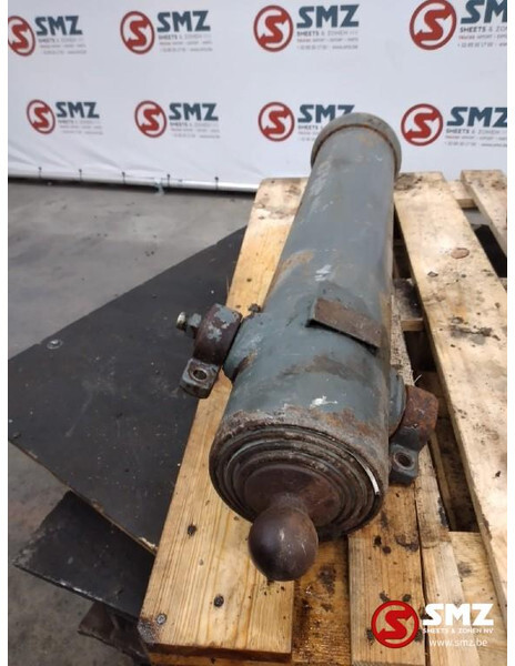 Volvo Occ hydraulische zuiger 92 cm 4x uitschuifbaar - Hidraulika za Kamion: slika 4 Volvo Occ hydraulische zuiger 92 cm 4x uitschuifbaar - Hidraulika za Kamion: slika 4