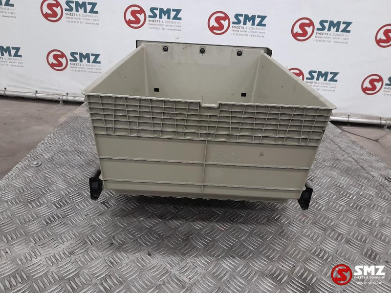 Volvo Occ lade Volvo - Kabina i enterijer za Kamion: slika 2 Volvo Occ lade Volvo - Kabina i enterijer za Kamion: slika 2