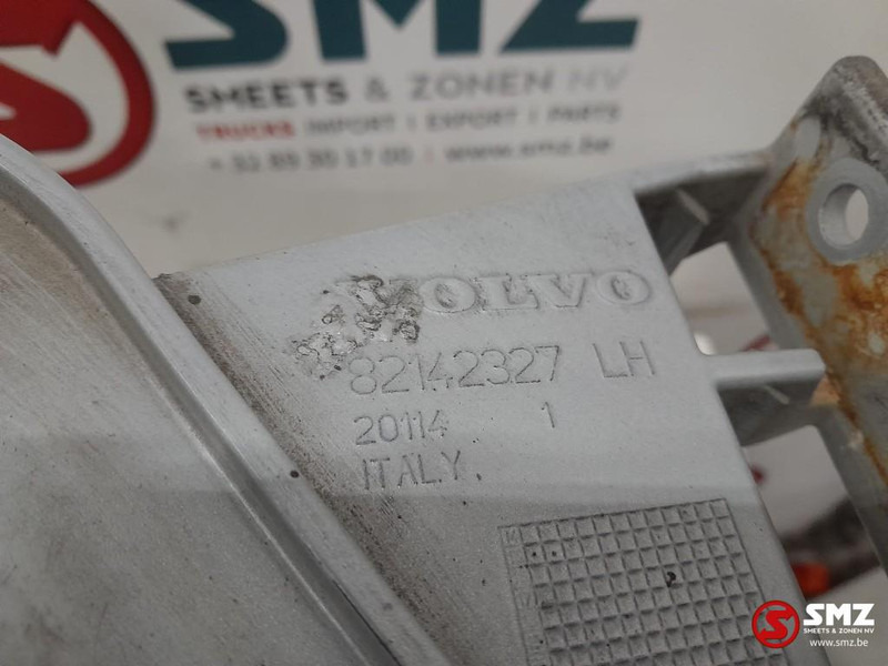 Volvo Occ opstapbak links Volvo - Kabina i enterijer za Kamion: slika 4 Volvo Occ opstapbak links Volvo - Kabina i enterijer za Kamion: slika 4