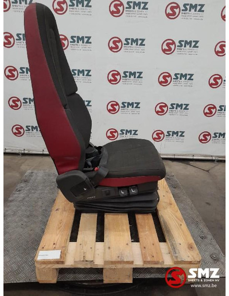 Volvo Occ passagiersstoel Volvo - Kabina i enterijer za Kamion: slika 3 Volvo Occ passagiersstoel Volvo - Kabina i enterijer za Kamion: slika 3