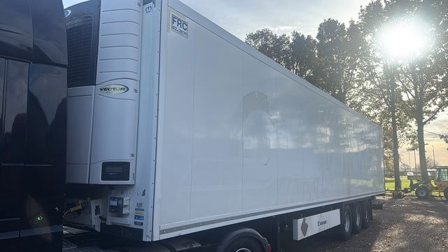 Krone Vector 1950 - Poluprikolica hladnjače: slika 1 Krone Vector 1950 - Poluprikolica hladnjače: slika 1