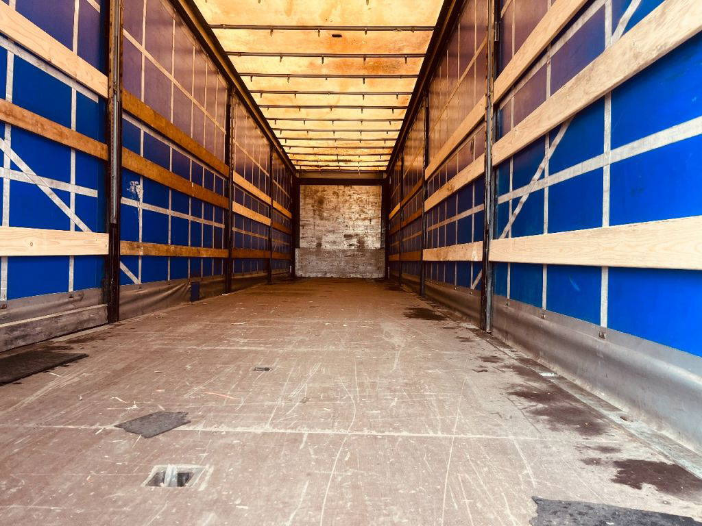 Schmitz Cargobull SAF Schijfremmen - Poluprikolica sa ceradom: slika 5 Schmitz Cargobull SAF Schijfremmen - Poluprikolica sa ceradom: slika 5