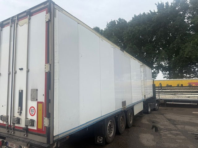 Schmitz Cargobull Vleeshanger Schade - Poluprikolica hladnjače: slika 4 Schmitz Cargobull Vleeshanger Schade - Poluprikolica hladnjače: slika 4