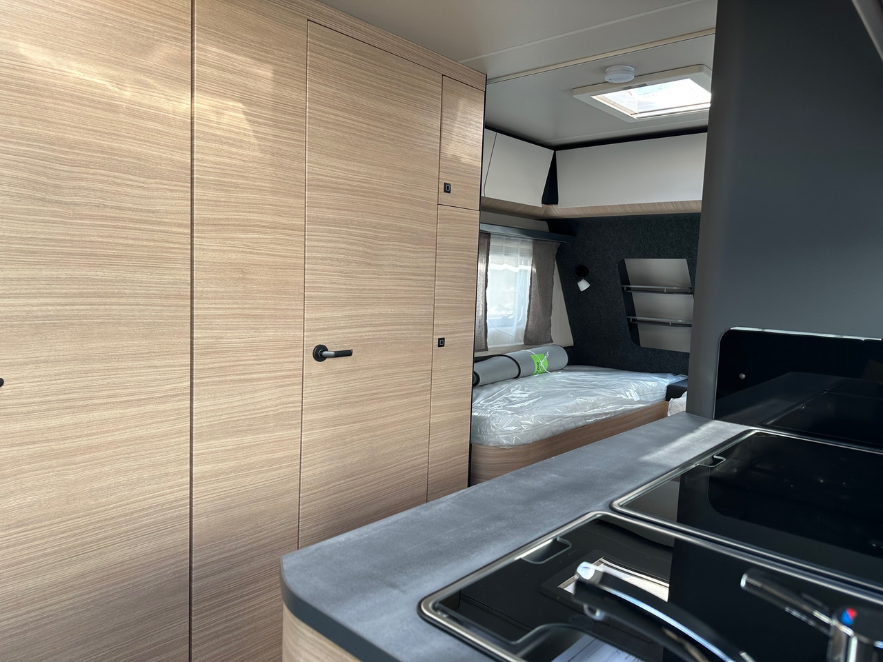 Novu Kamp prikolica Hobby 585 UL Maxia 2023: slika 6