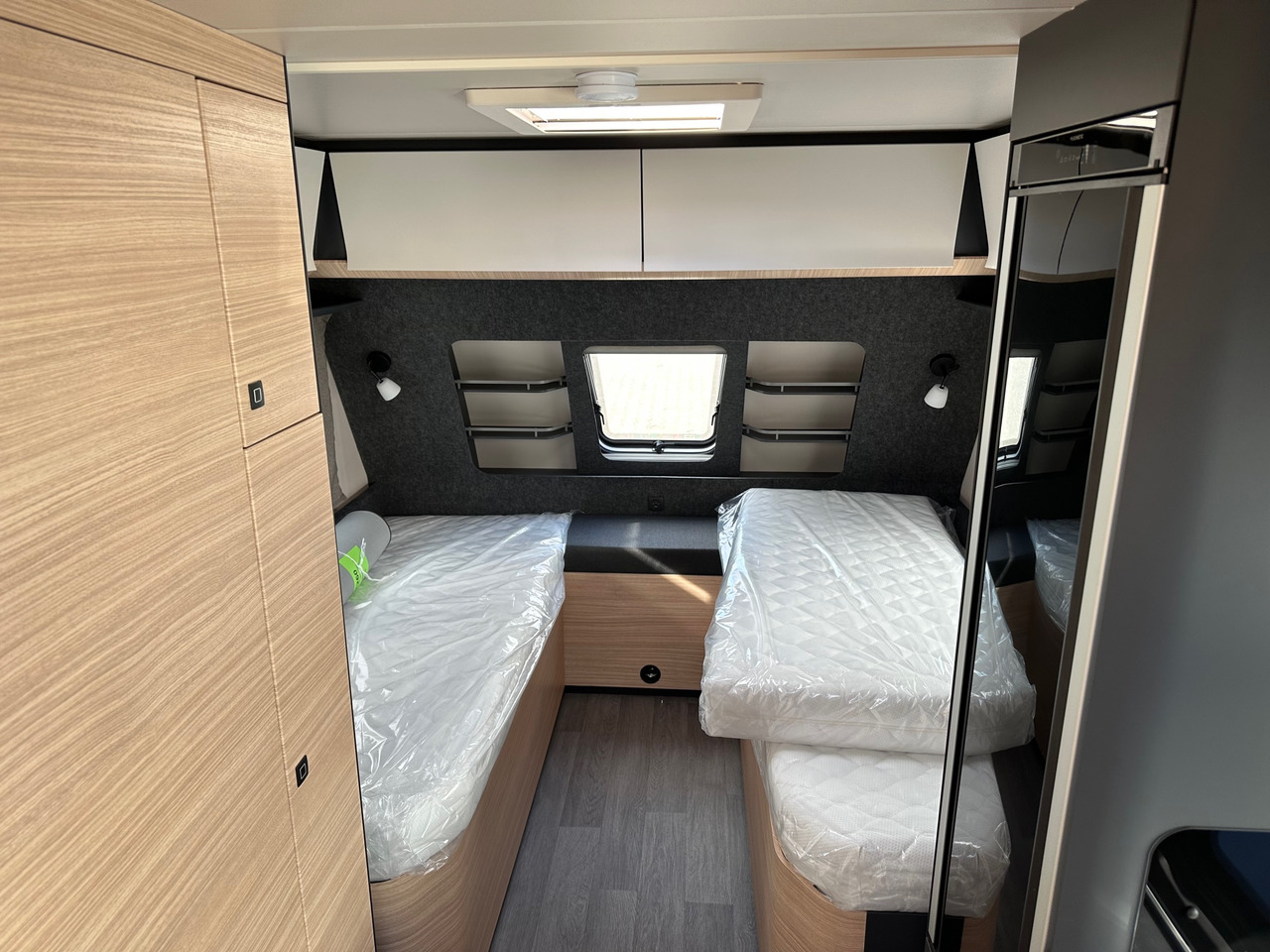 Novu Kamp prikolica Hobby 585 UL Maxia 2023: slika 7