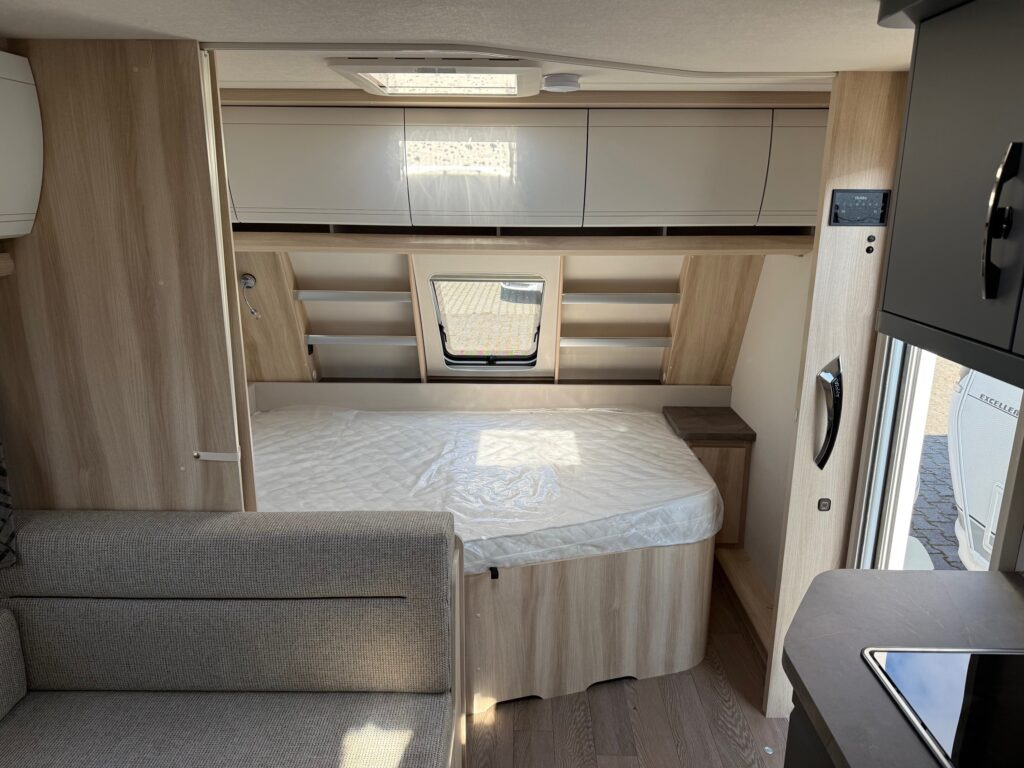 Kamp prikolica Hobby DE LUXE 545 KMF 2025: slika 8
