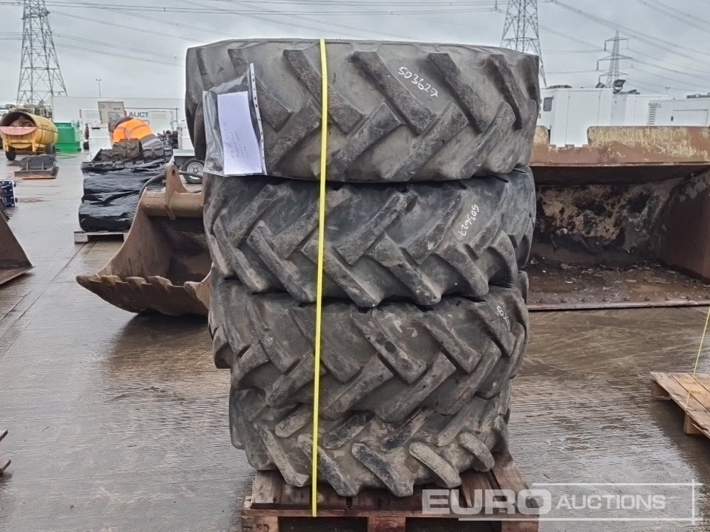 Guma 15.5-24 Tyre (4 of): slika 8