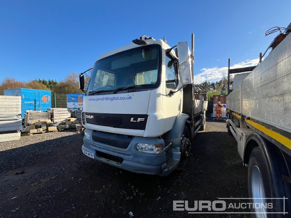 2004 DAF LF55.220 18 - Istovarivač: slika 1 2004 DAF LF55.220 18 - Istovarivač: slika 1