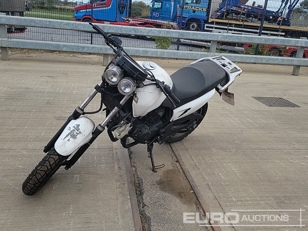 2004 Honda XL125 - Motocikl: slika 1 2004 Honda XL125 - Motocikl: slika 1